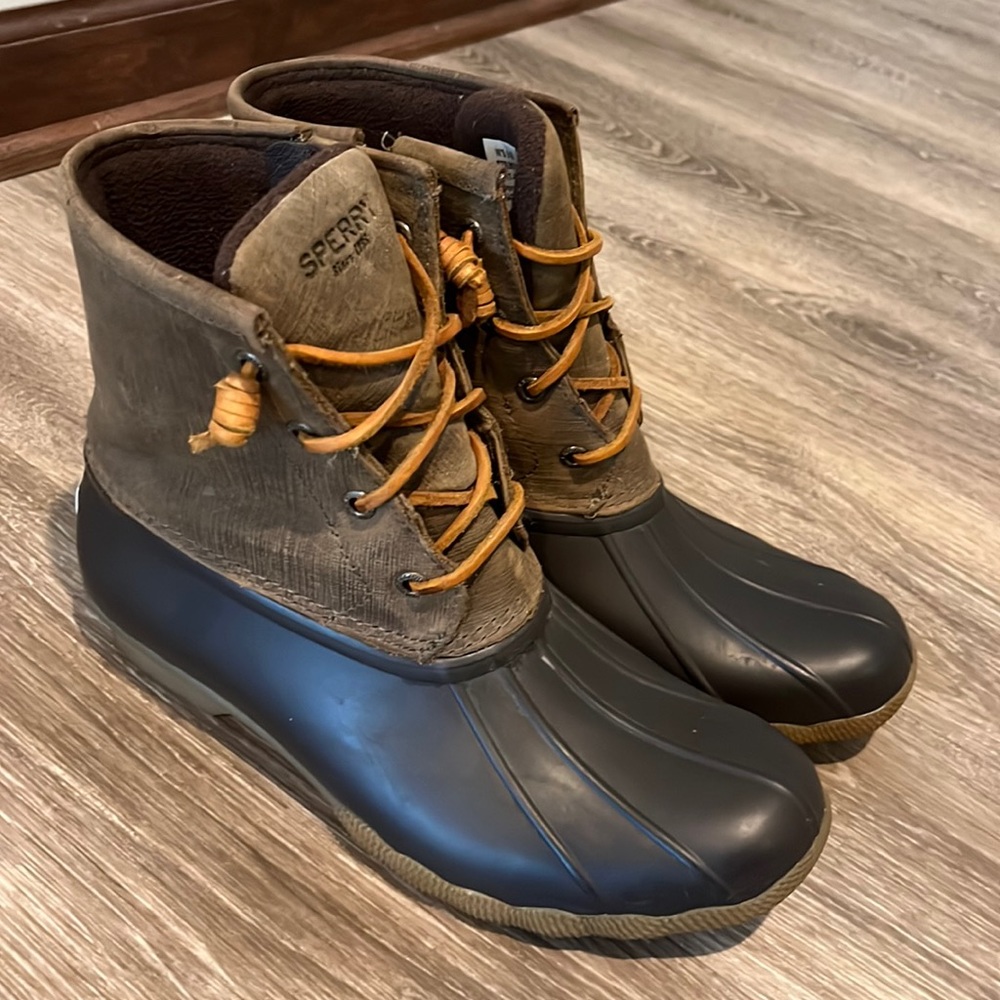 Sperry Saltwater Duck Boots - Size 9